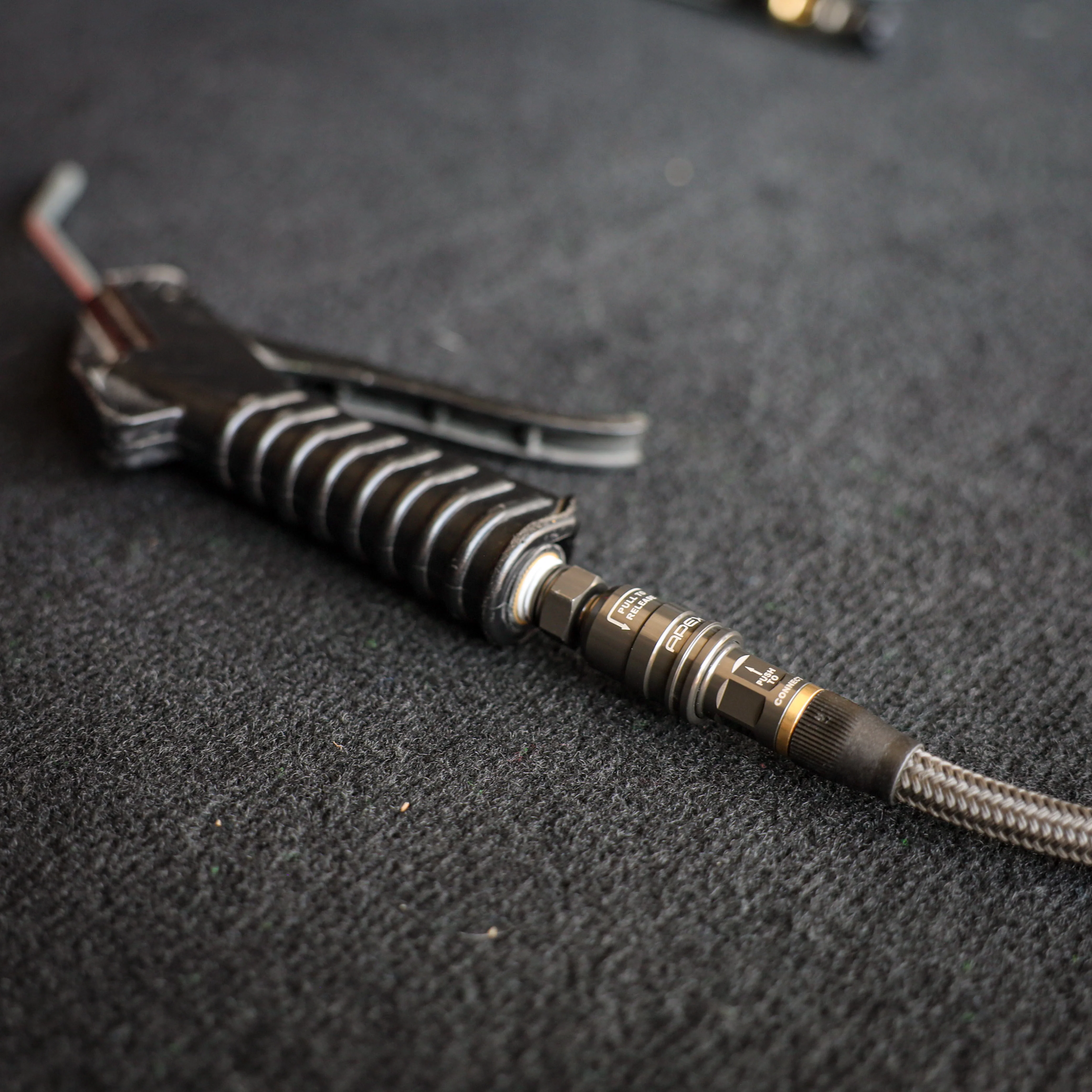 Compact Quick Coupler to 1/4 NPT - Image 4