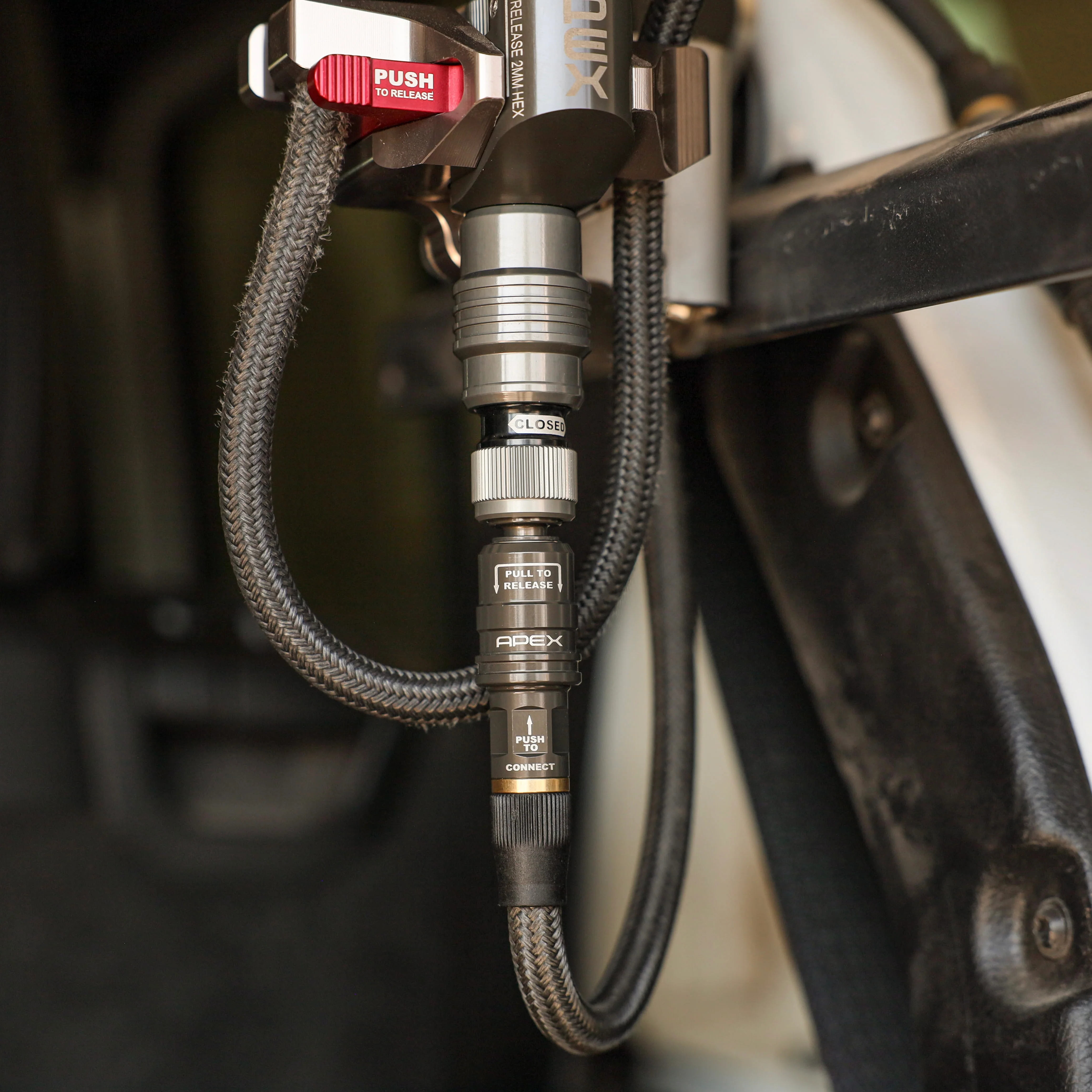 Compact Quick Coupler to APEX Male Swivel - Image 4