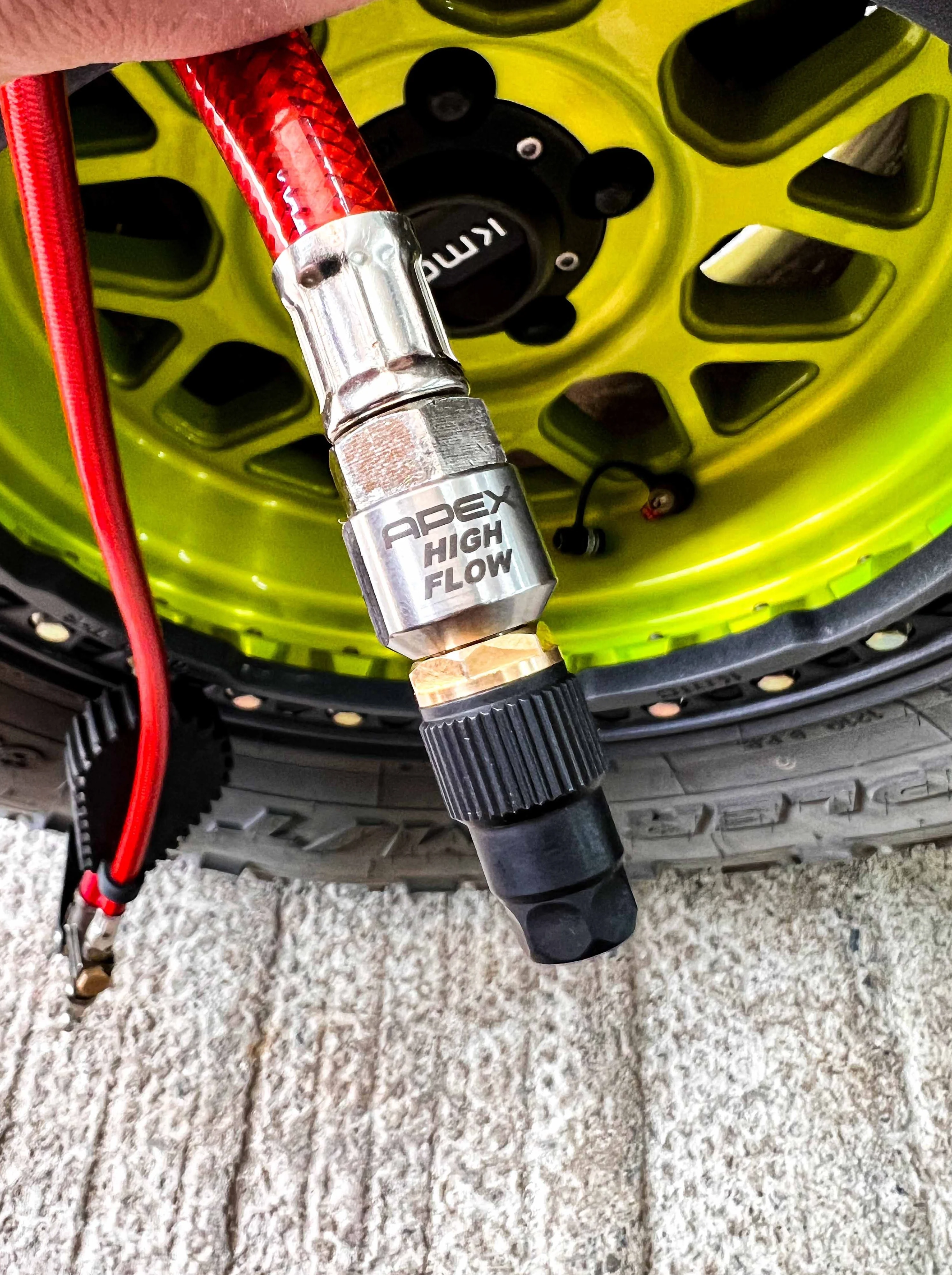 HIGH FLOW CHUCK - SCREW ON (OPEN FLOW ONLY) - Image 3