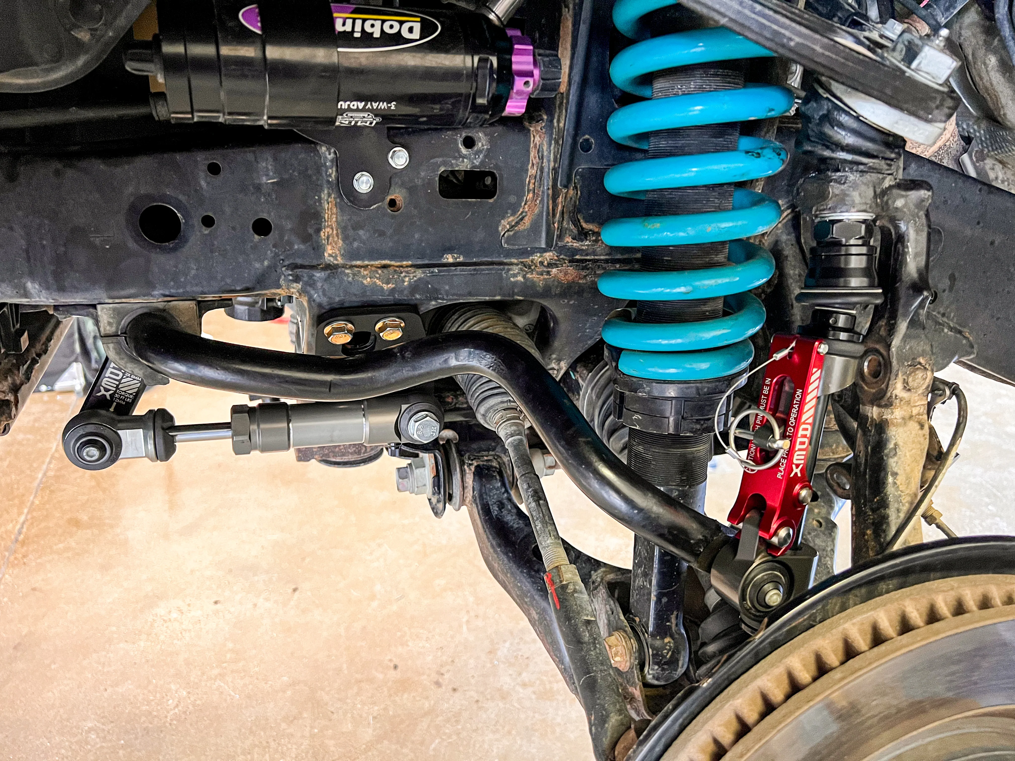 kwikLYNX - TOYOTA SWAY BAR DISCONNECT (Front) - Image 3